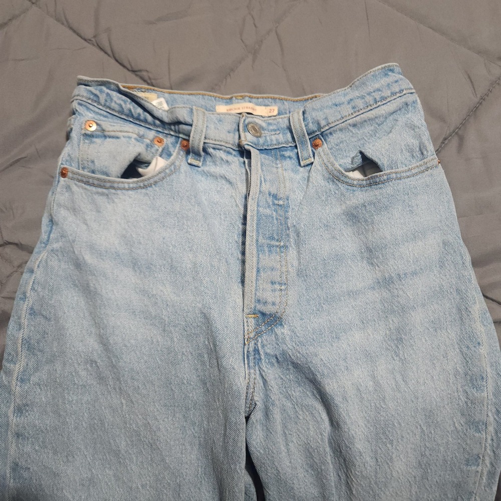 Levis Premium Ribcage Straight Jeans Light Wash High Rise Button Fly Size 27 - Picture 4 of 16